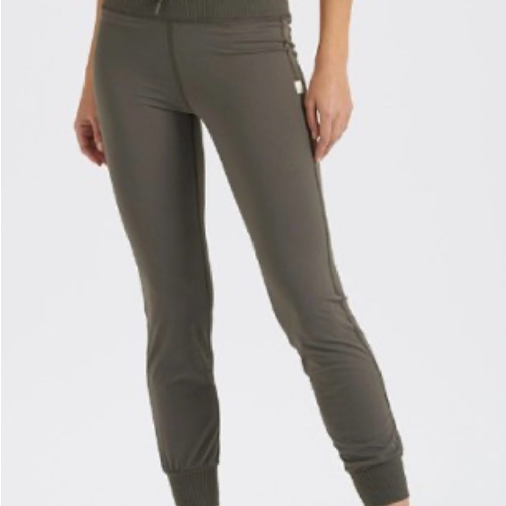 VUORI Daily Jogger Pants
